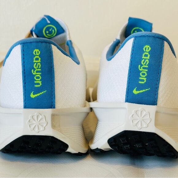Nike Interact Run EasyOn Women's Road Running Shoes  in white size 7 1/5 new - Picture 10 of 11